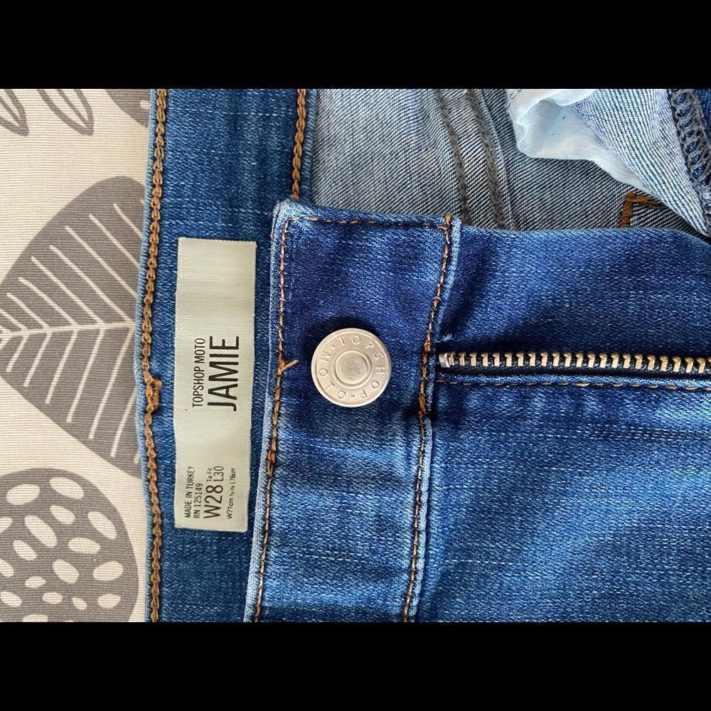 TopShop Jeans  - Picture 4 of 4